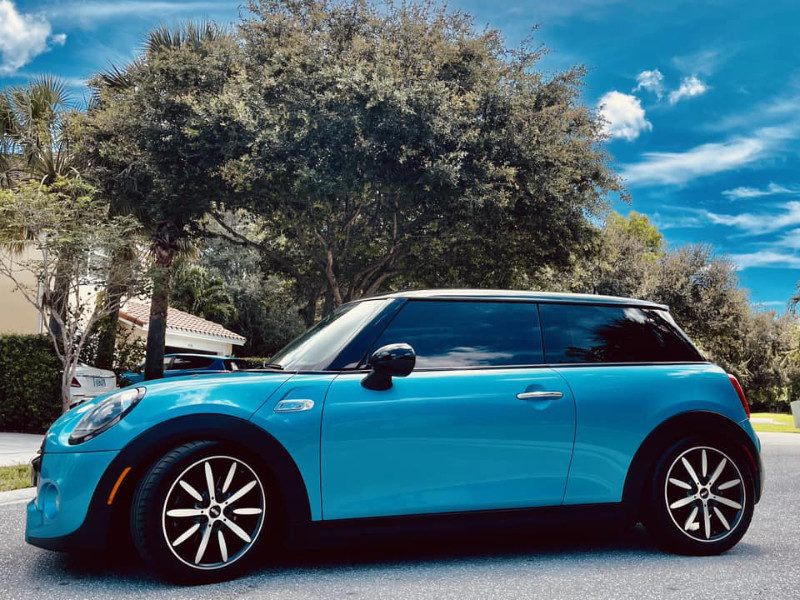 MINI Cooper S 2-Door Hardtop
